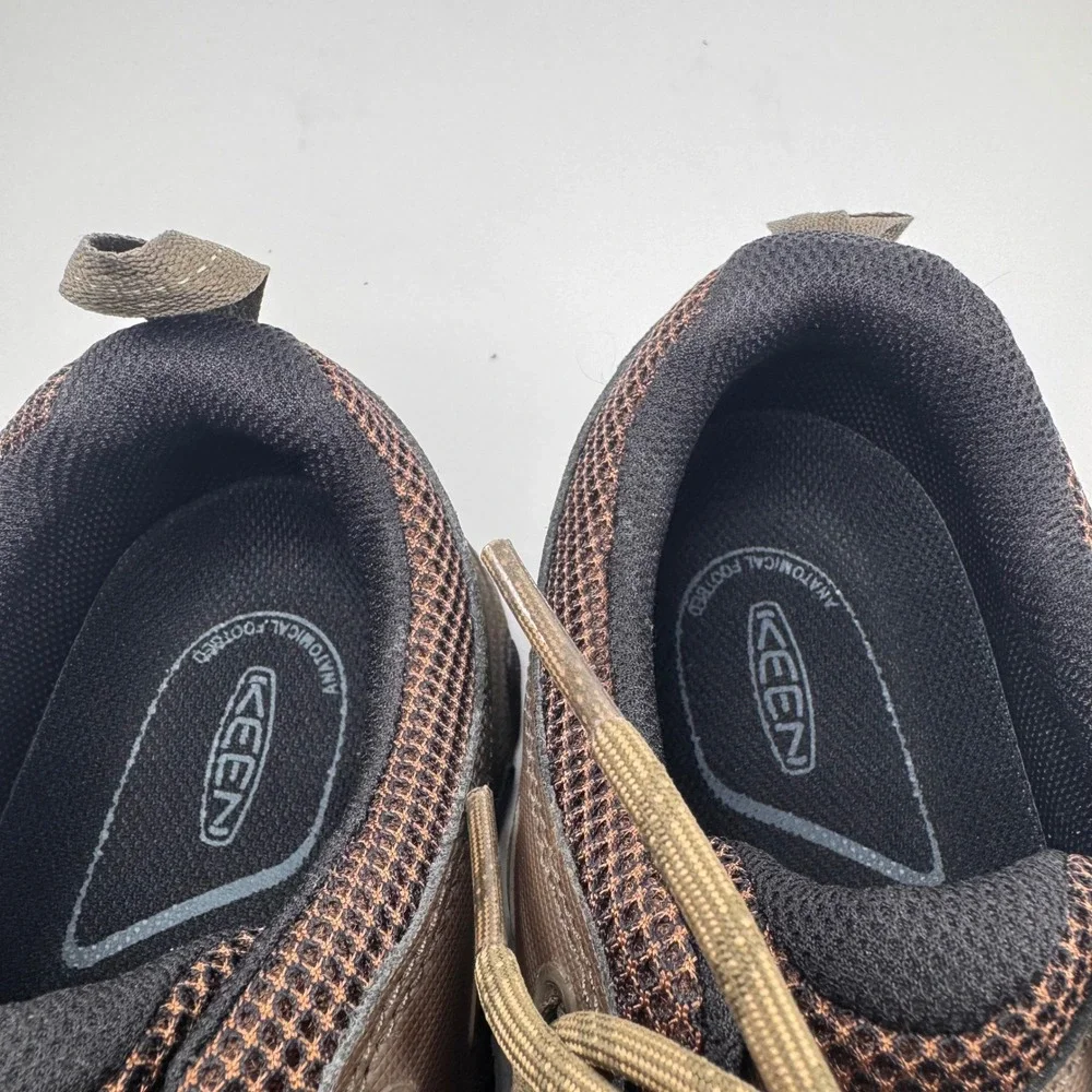 KEEN Mens Voyageur Hiking Shoes Brown Black Low Top Trail Sneaker 1018577 US 9.5
